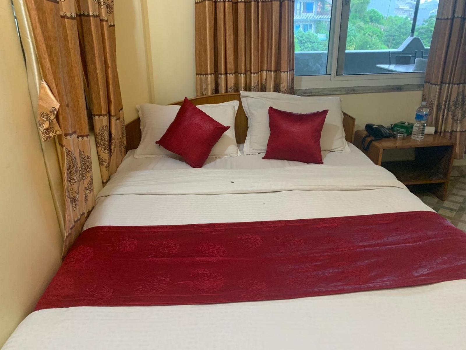 The Tranqulity Inn Pokhara Eksteriør billede